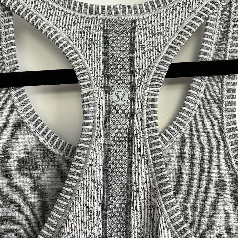 Lululemon Swiftly Tech Racerback - Picture 6 of 6